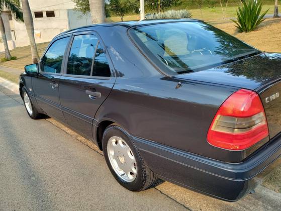 MERCEDES-BENZ C 180 1.8 ELEGANCE GASOLINA 4P MANUAL